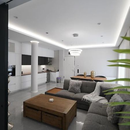 Brand New 3Br With 2 Bathrooms Marousi Apartment Athens Exterior photo