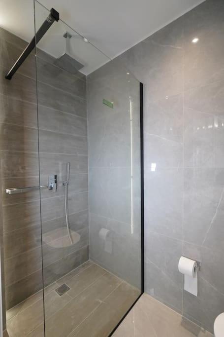Brand New 3Br With 2 Bathrooms Marousi Apartment Athens Exterior photo