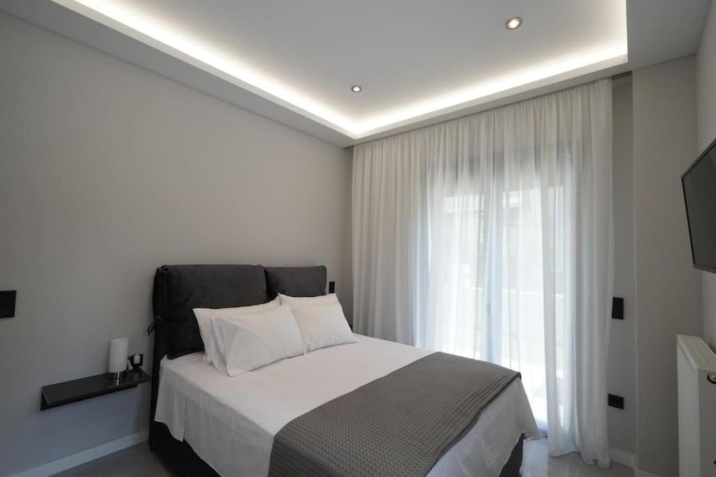 Brand New 3Br With 2 Bathrooms Marousi Apartment Athens Exterior photo